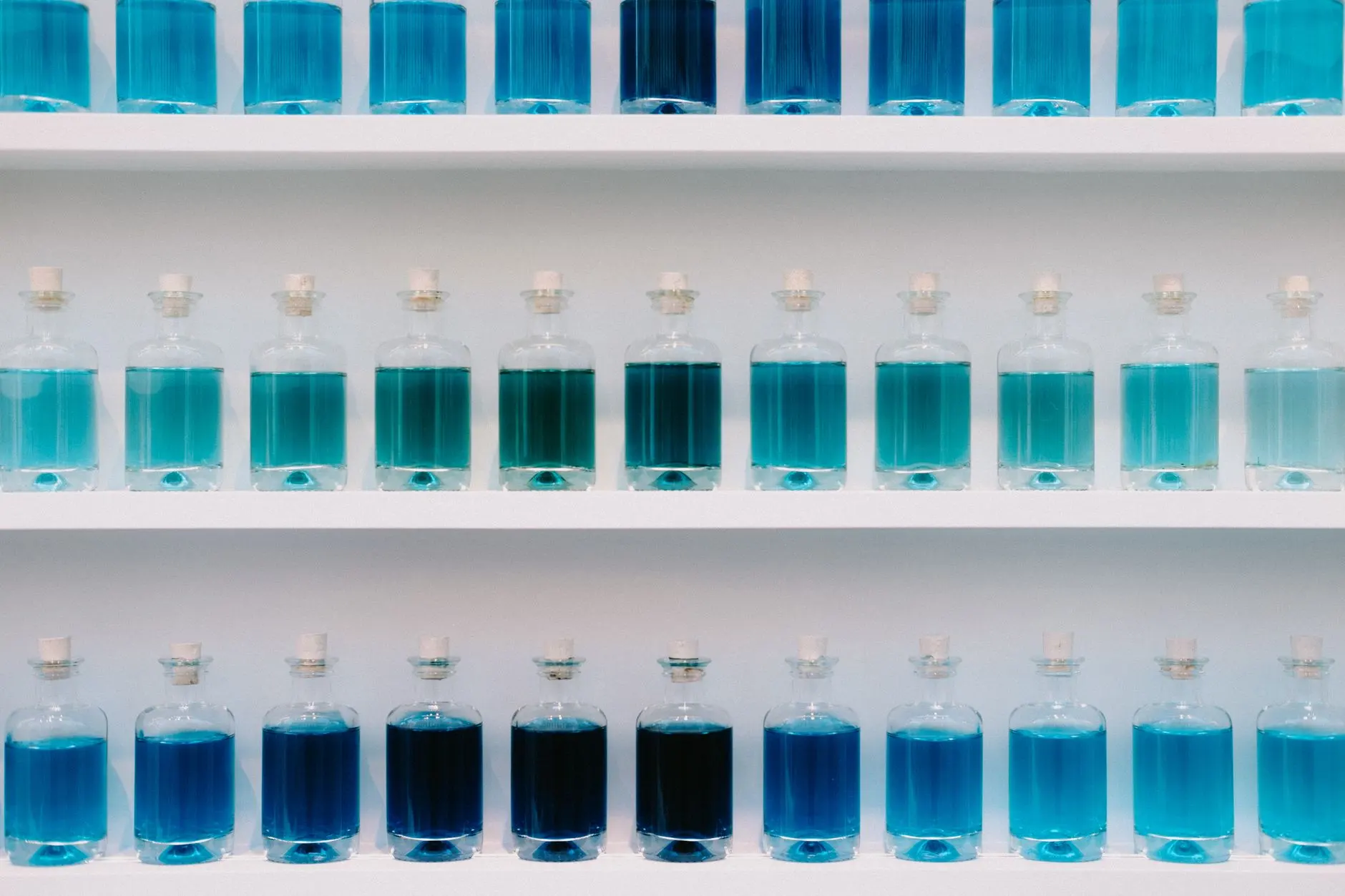 2025年生物制品行业监管政策新动向与合规要点解析