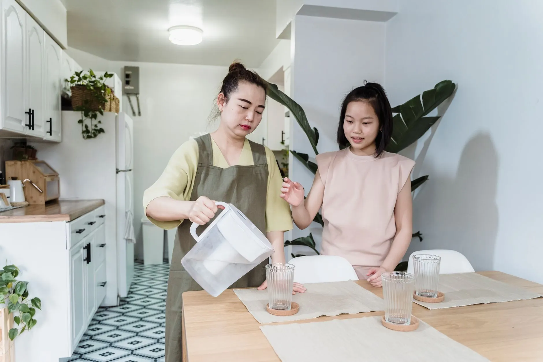2025年保健食品注册备案新规要点与合规路径分析